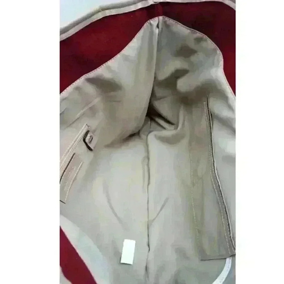 NWT | Modus R!o / Modus Rio | Red & Tan Tote (Comes w/Dustbag) - Picture 6 of 9